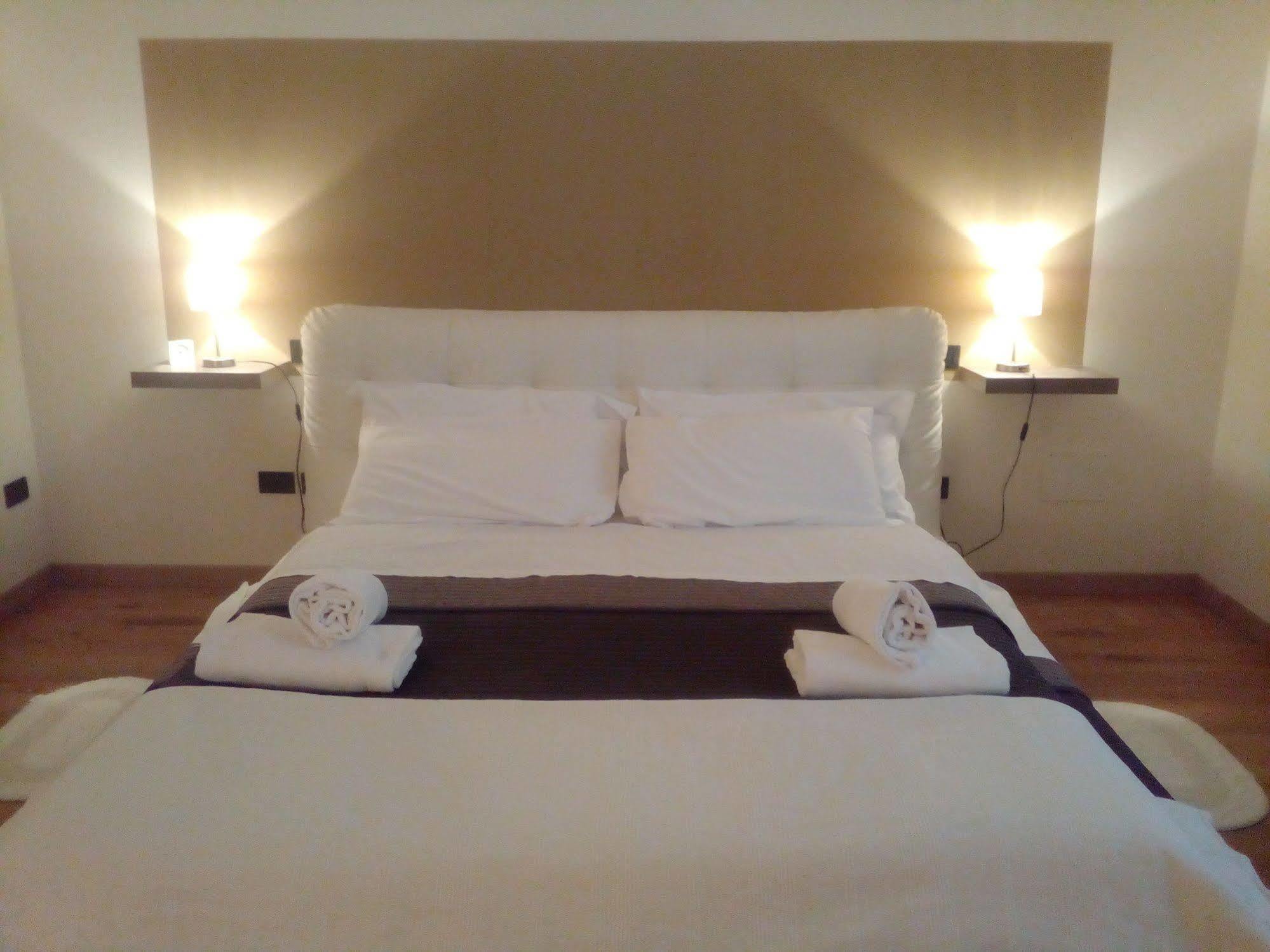 Relais Villa Lezard Lazise Eksteriør billede